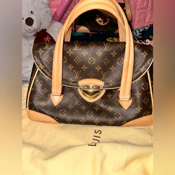 Authentic Louis Vuitton Monogram Beverly GM Bag - Picture 16 of 17